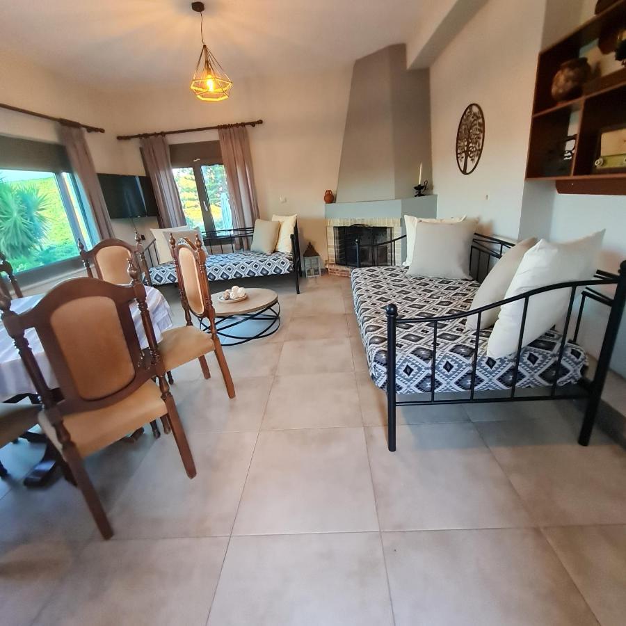 Archontiko Haris Villa Kolimvárion Luaran gambar