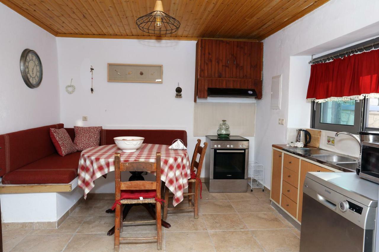 Archontiko Haris Villa Kolimvárion Luaran gambar