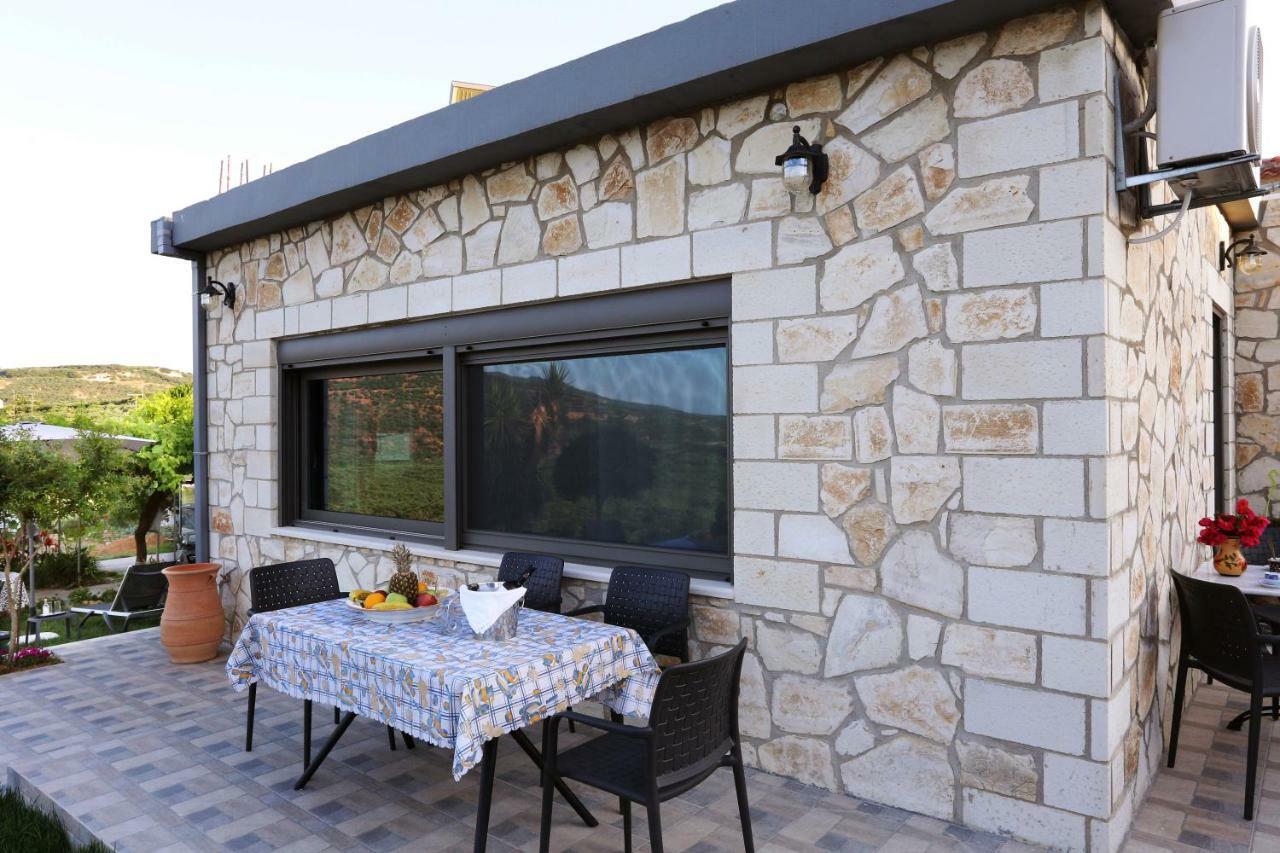 Archontiko Haris Villa Kolimvárion Luaran gambar